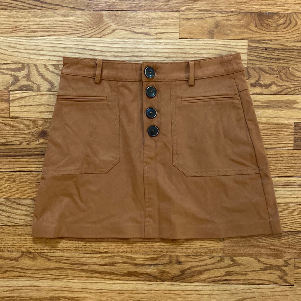 mini skirt